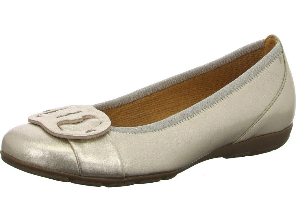 Element 1 von 8 (Bild) – Gabor Damen Ballerina 64.163.62 64.163 puder F (schmal/normal)
