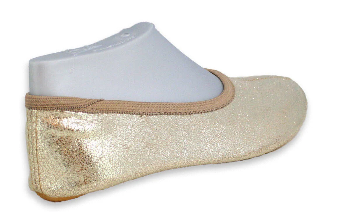 Element 5 von 9 (Bild) – Beck Gymnastikschuhe 071/14 Basic gold normal